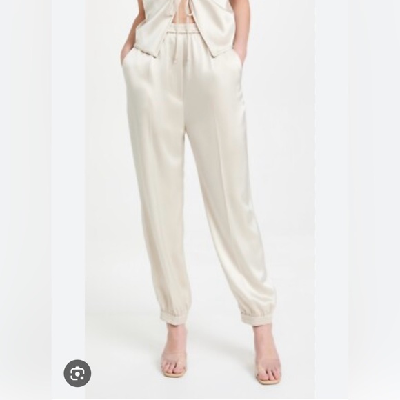 NWT Nanushka Women Size M Beige Creme Jolien Satin Joggers Pants Trousers $595 - Picture 1 of 5